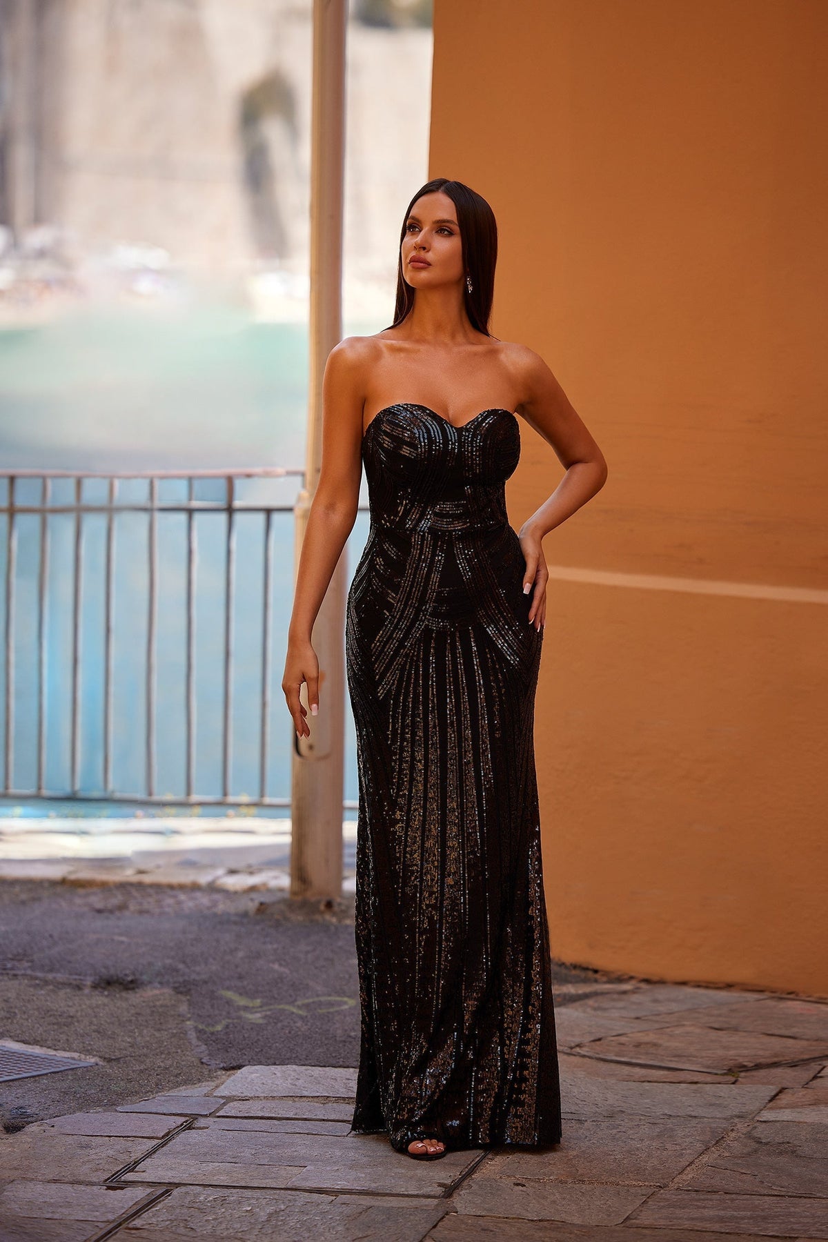 Saemira - Black Sequin Strapless Gown with Sweetheart Neckline