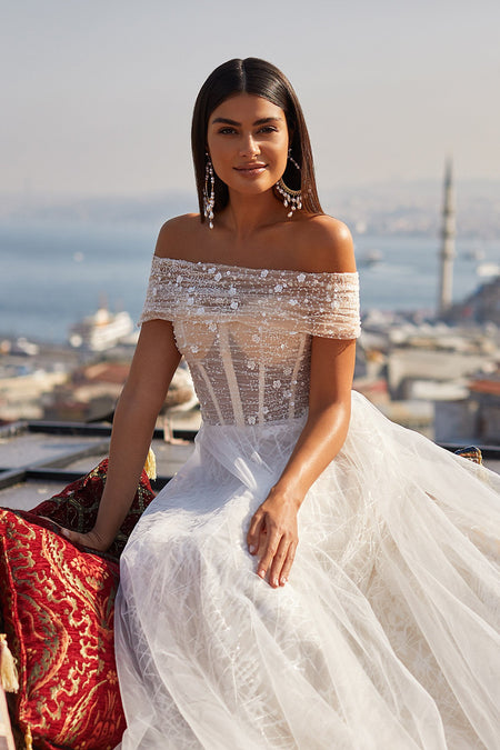 Melek Gown