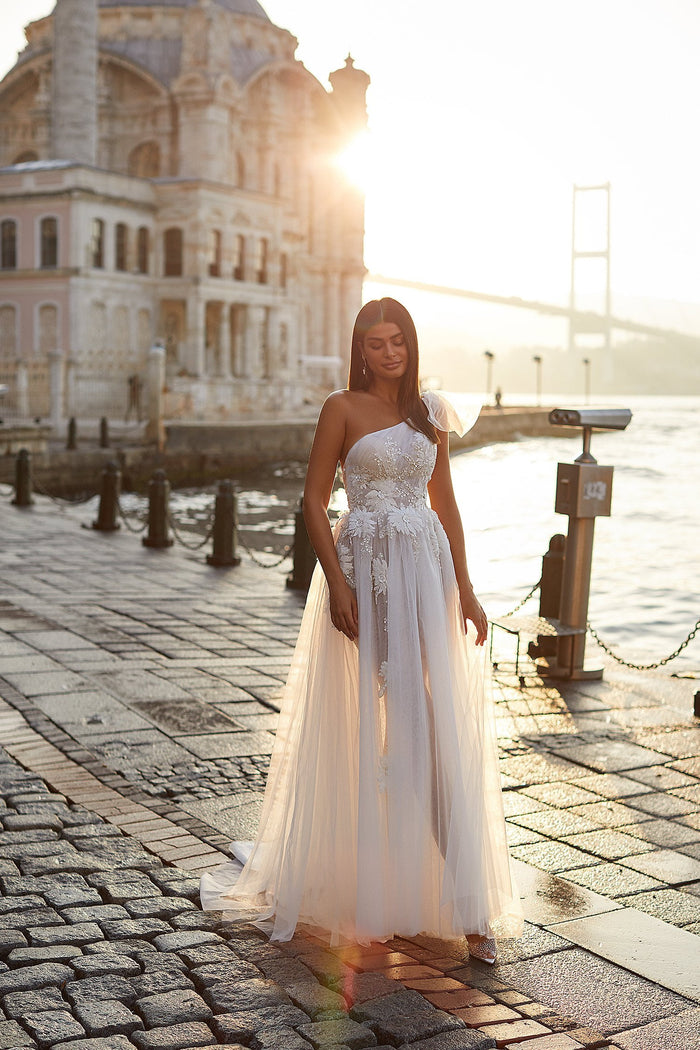 Woman Models Wedding Dresses That Greek Goddesses Would Wear - Bellatory  News