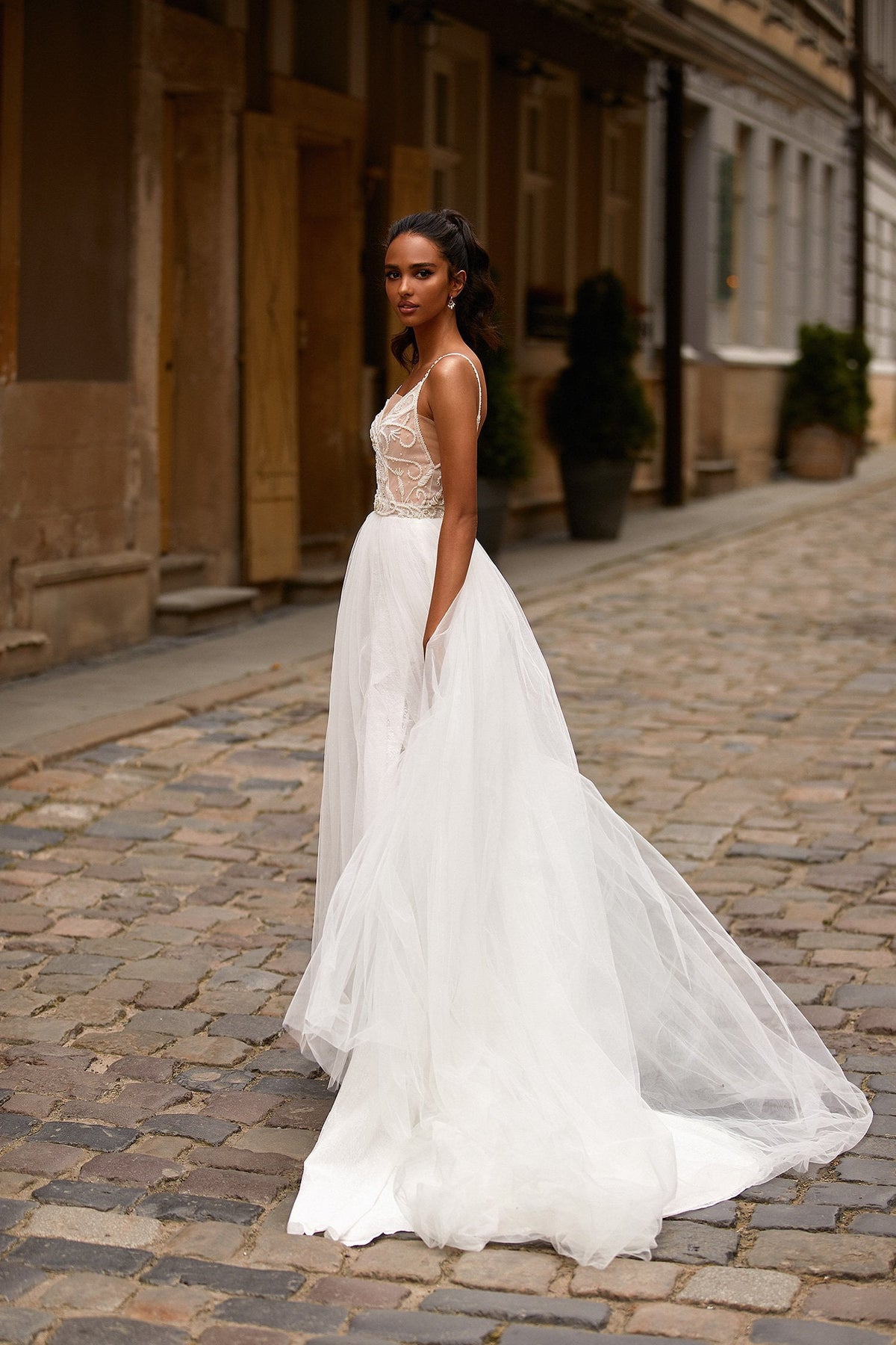 A N Amberlie White Chiffon Backless Beaded Boho Bridal Gown