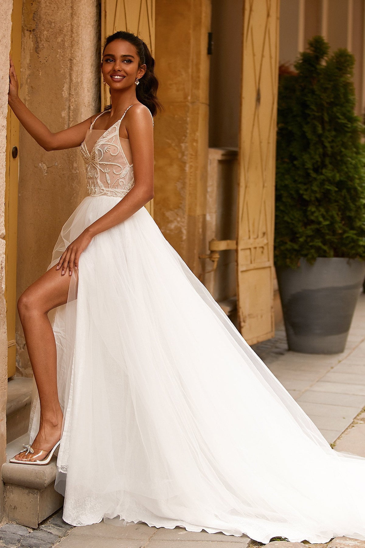 A N Amberlie White Chiffon Backless Beaded Boho Bridal Gown