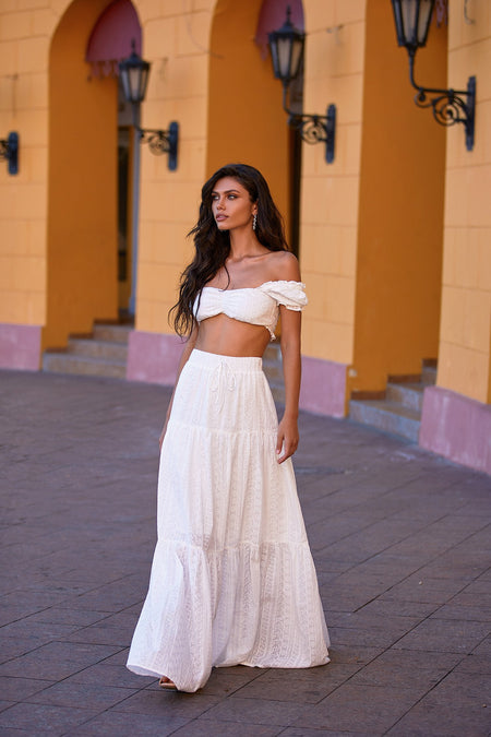 Layali Lace Gown - White